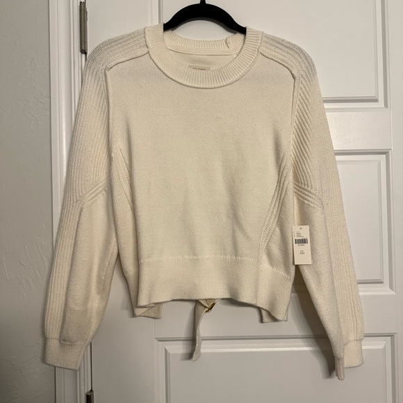 ~NWT anthropologie x pilcro buckled open back sweater in white - Picture 7 of 8